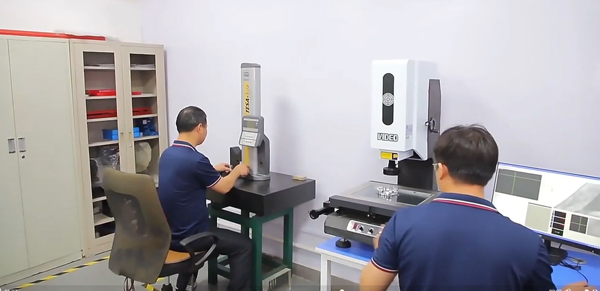 Dongguan Zhongwei Metal Products Co., Ltd ligne de production du fabricant