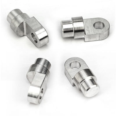 Parties métalliques automobiles d'alliage de titane d'une haute précision